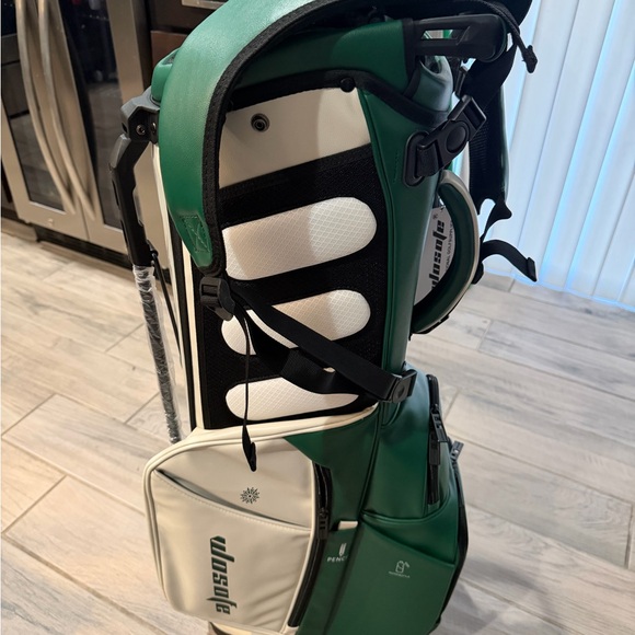 Green & White Stand Golf Bag by - Picture 8 of 9